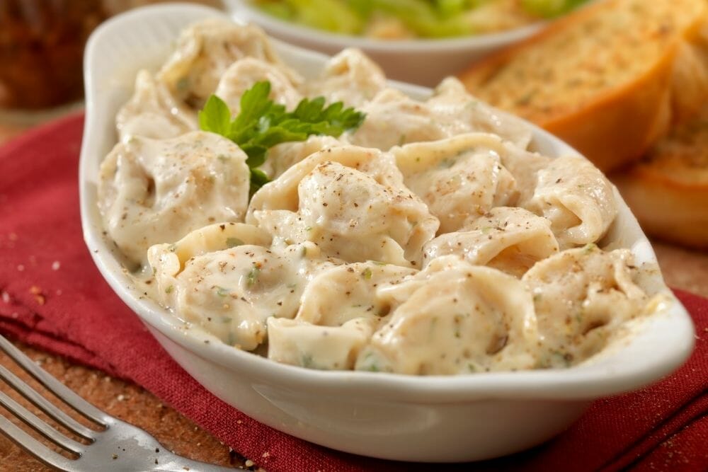 How To Thicken Alfredo Sauce - The Rusty Spoon