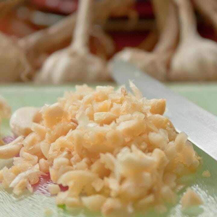 How Many Tablespoons Is Equivalent To 3 Cloves Of Garlic? The Rusty Spoon