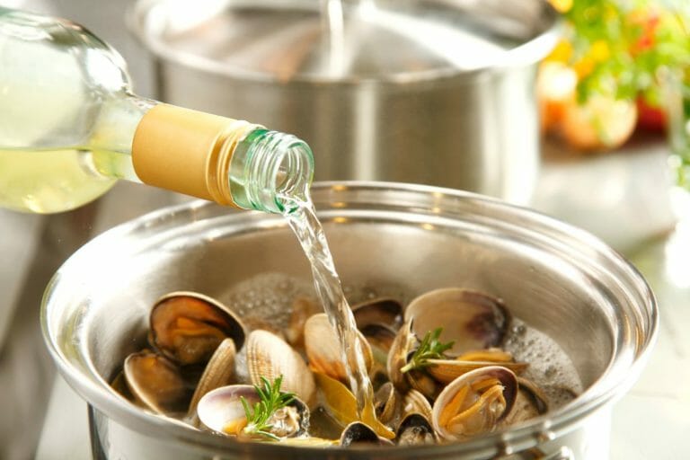 20 Best Shaoxing Chinese Wine Substitutes From Your Kitchen The Rusty Spoon