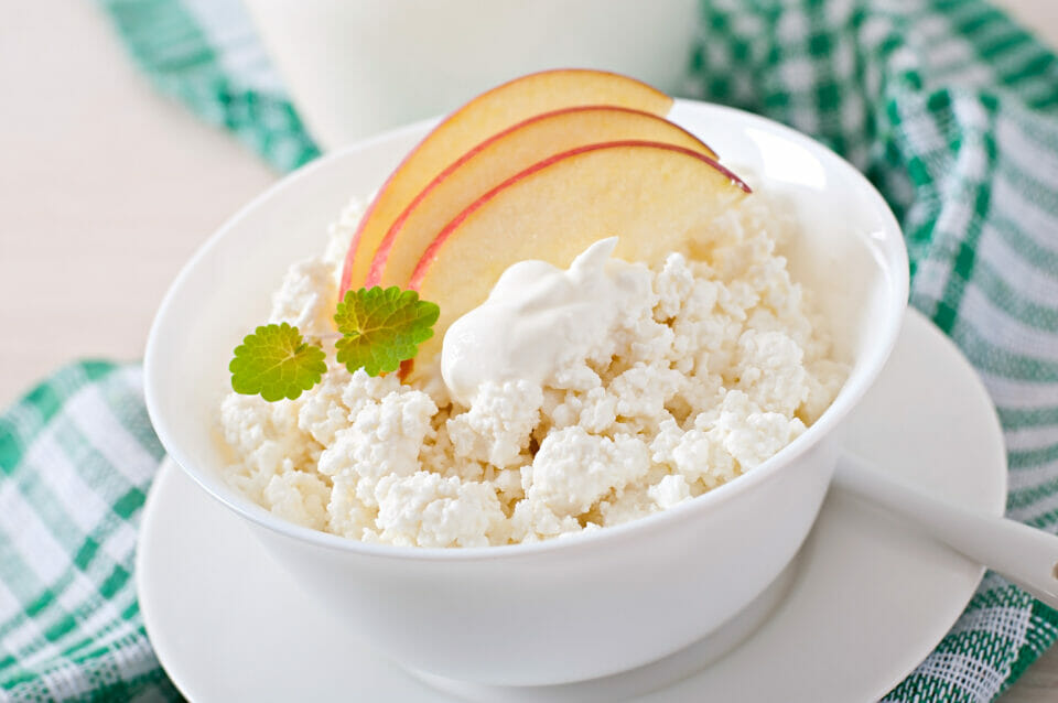14 Best Substitutes For Ricotta Cheese That Are Perfect - The Rusty Spoon